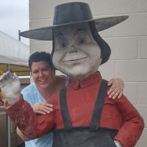 Meet your Posher, Tracy